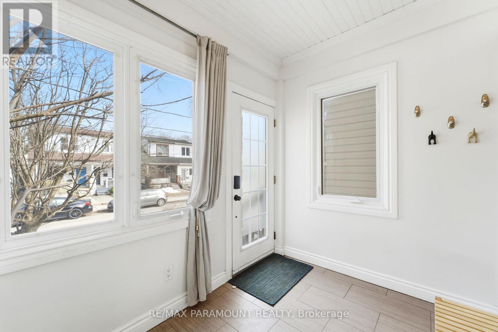 670 Rhodes Avenue, Toronto (greenwood-coxwell), Ontario