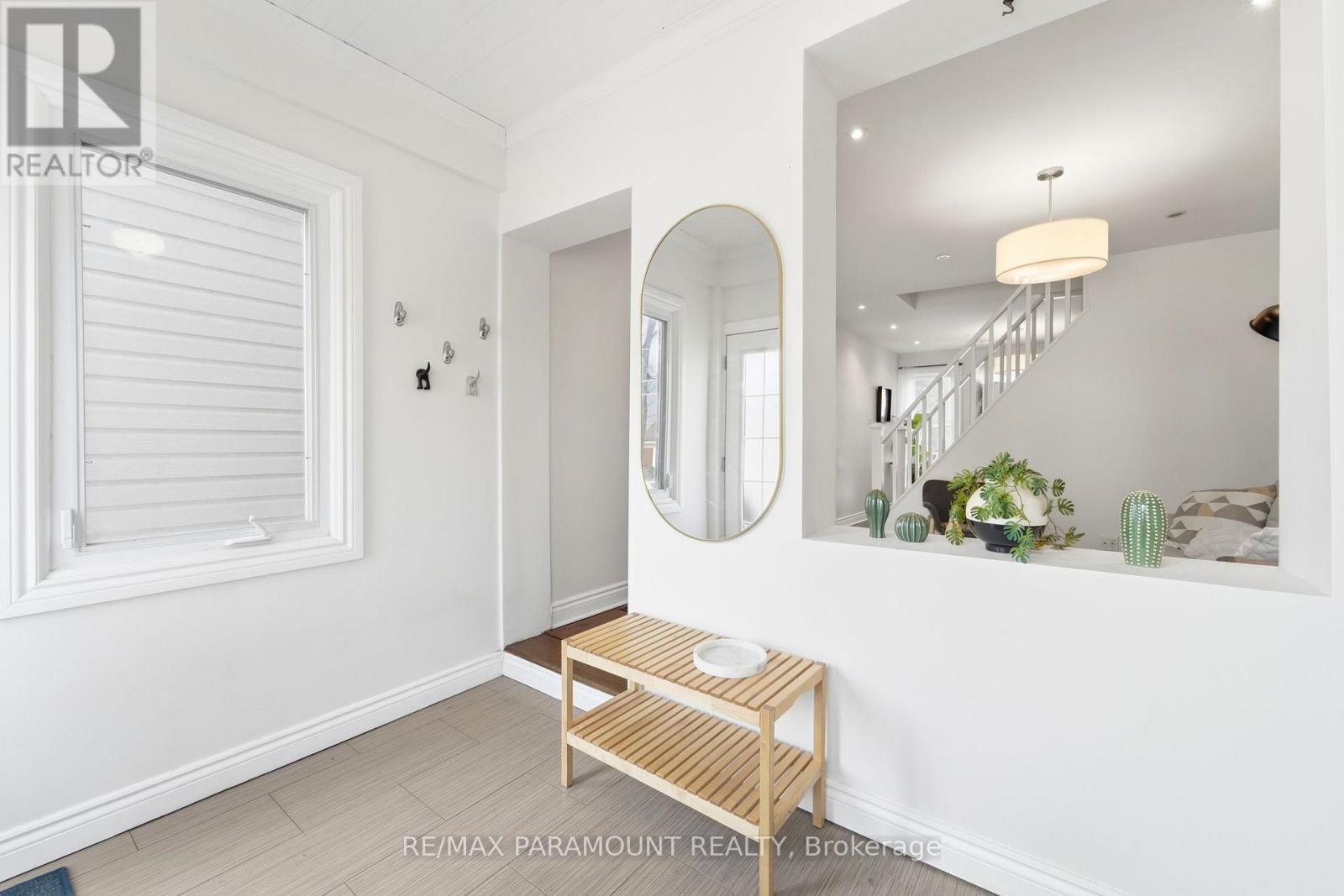 670 Rhodes Avenue, Toronto (greenwood-coxwell), Ontario