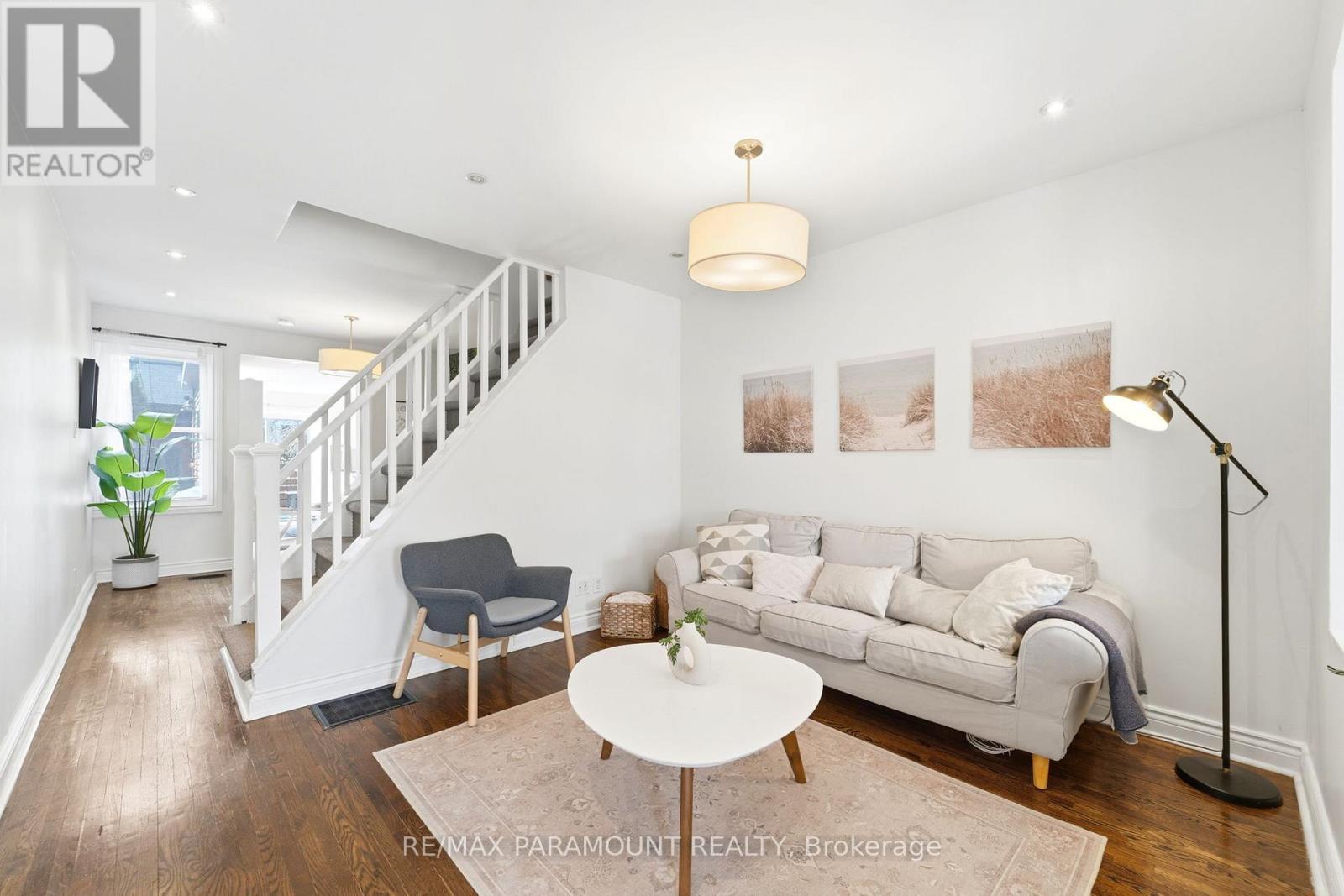 670 Rhodes Avenue, Toronto (greenwood-coxwell), Ontario