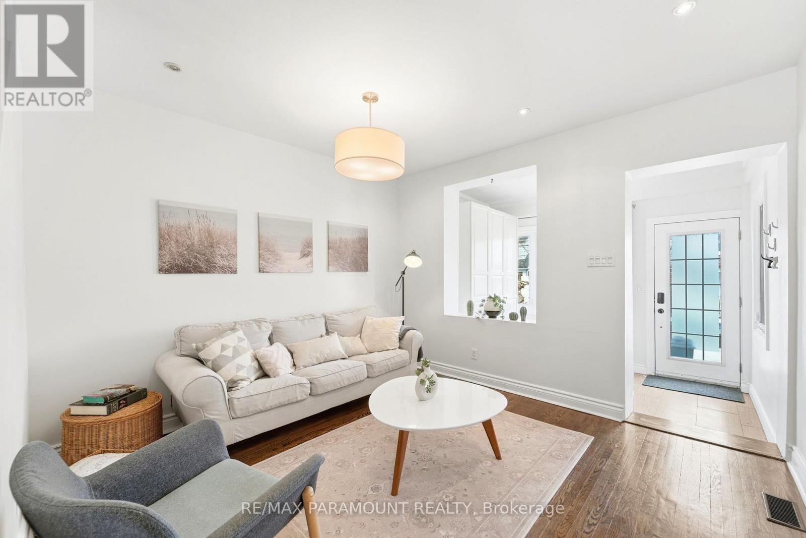 670 Rhodes Avenue, Toronto (greenwood-coxwell), Ontario