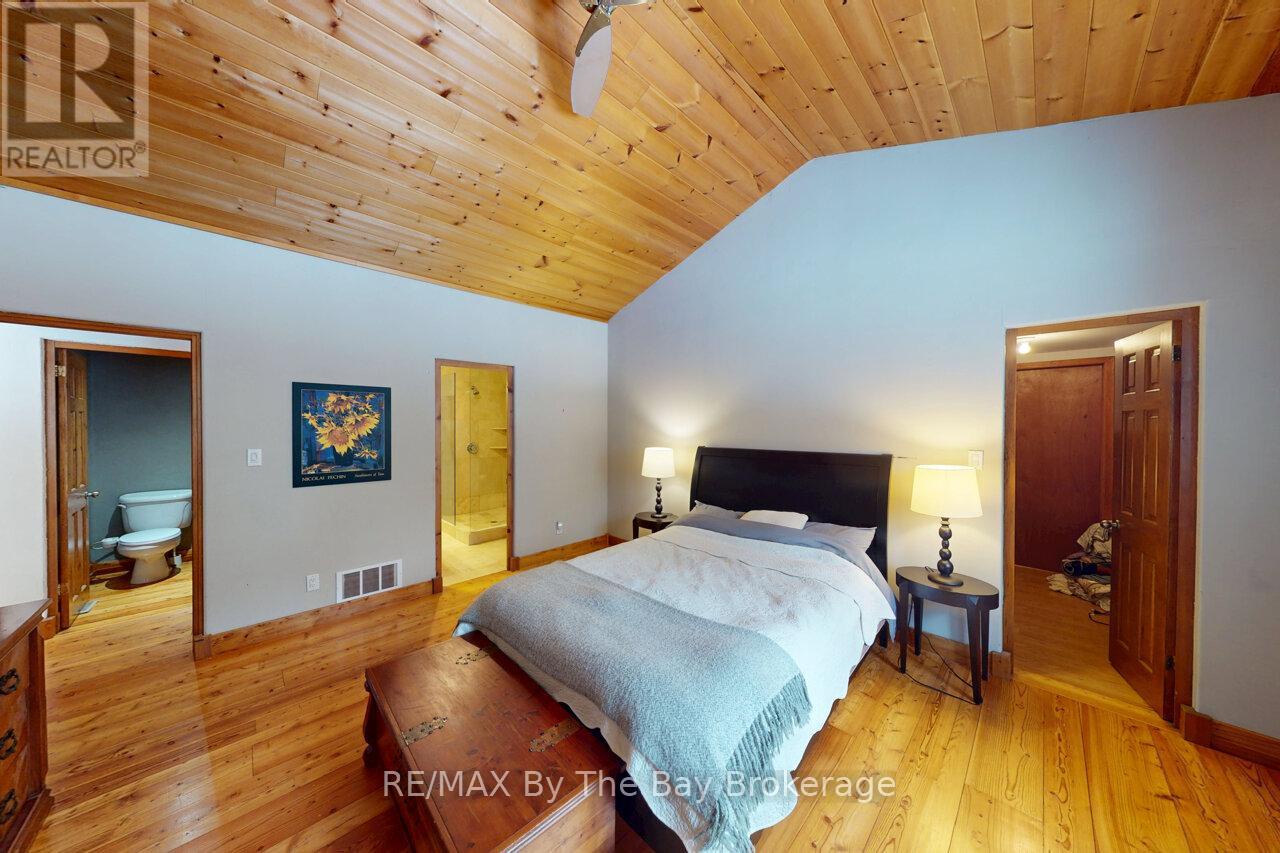 397 Silver Birch Drive, Tiny, Ontario