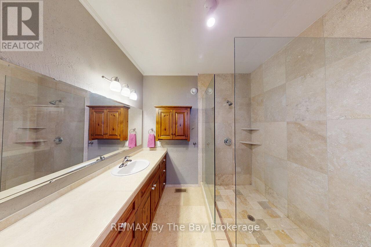 397 Silver Birch Drive, Tiny, Ontario