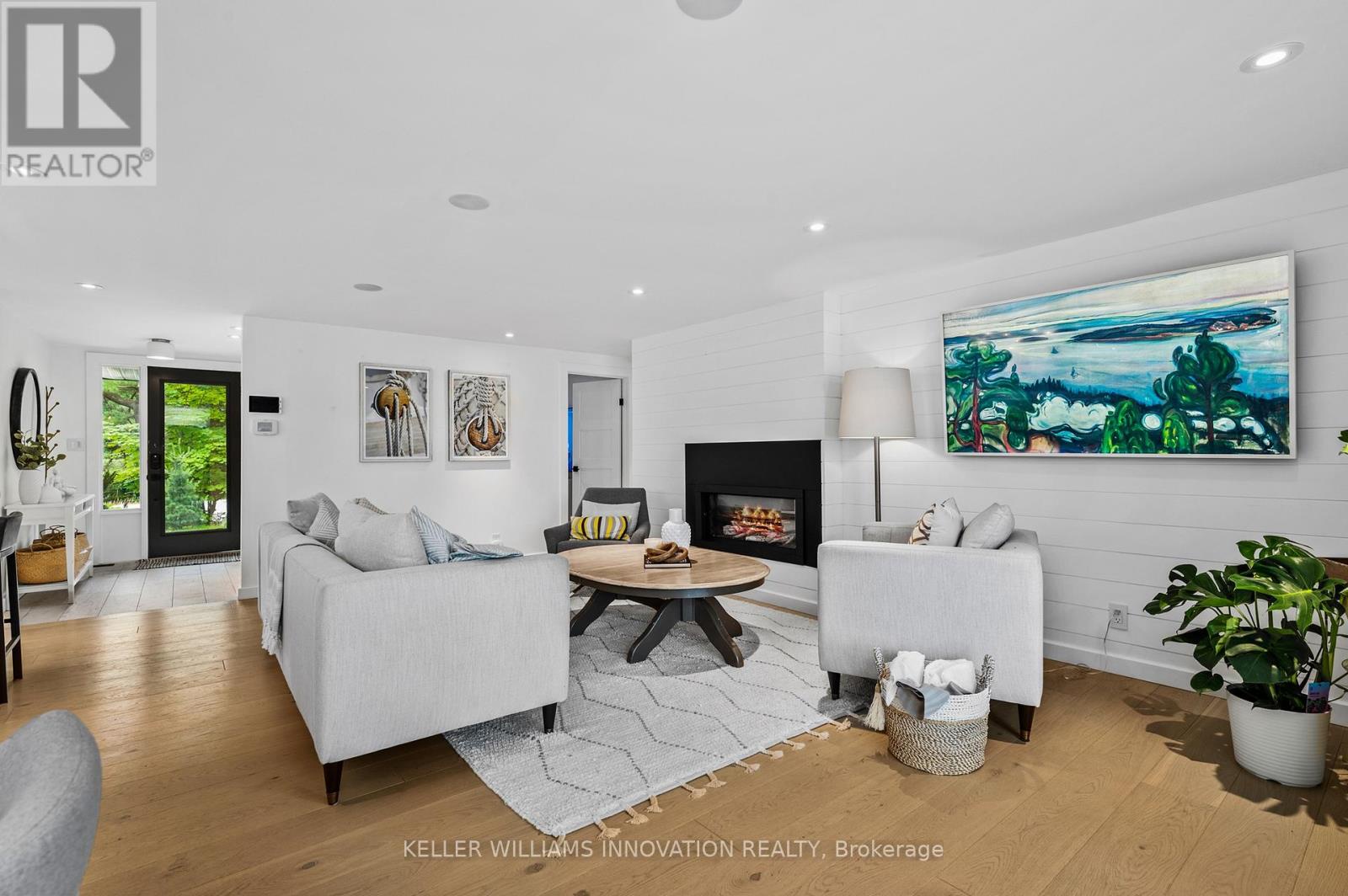 2872 Muskoka Road 118 W, Muskoka Lakes (monck (muskoka Lakes)), Ontario