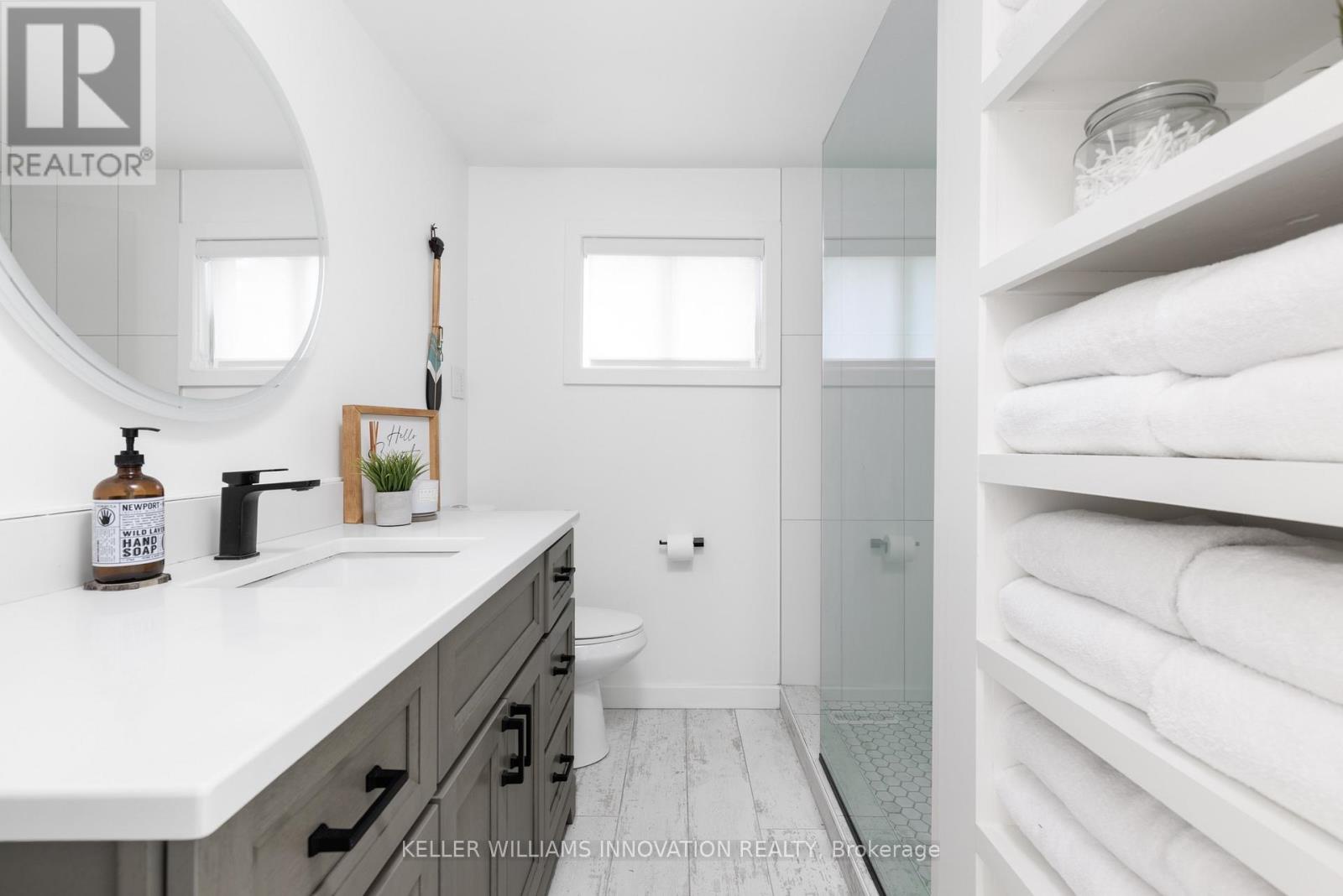 2872 Muskoka Road 118 W, Muskoka Lakes (monck (muskoka Lakes)), Ontario