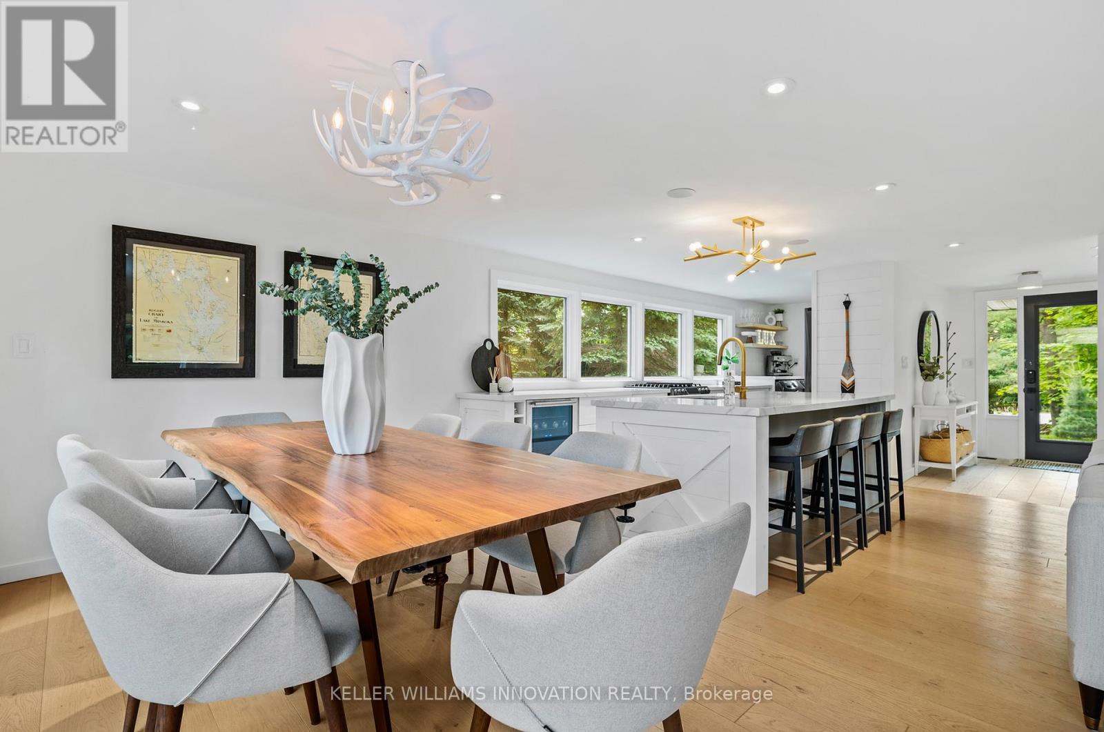 2872 Muskoka Road 118 W, Muskoka Lakes (monck (muskoka Lakes)), Ontario