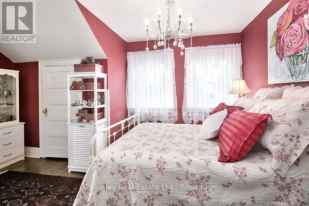 103 Brook Street, Blue Mountains, Ontario