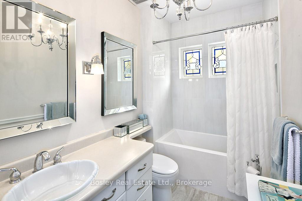 103 Brook Street, Blue Mountains, Ontario