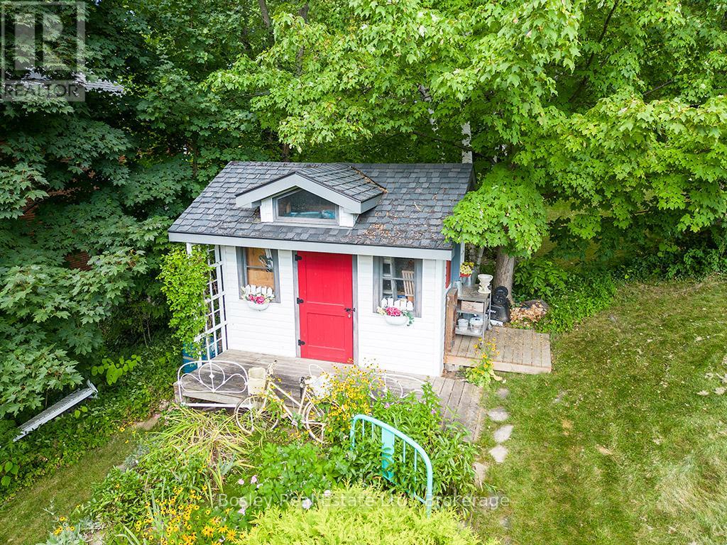 103 Brook Street, Blue Mountains, Ontario