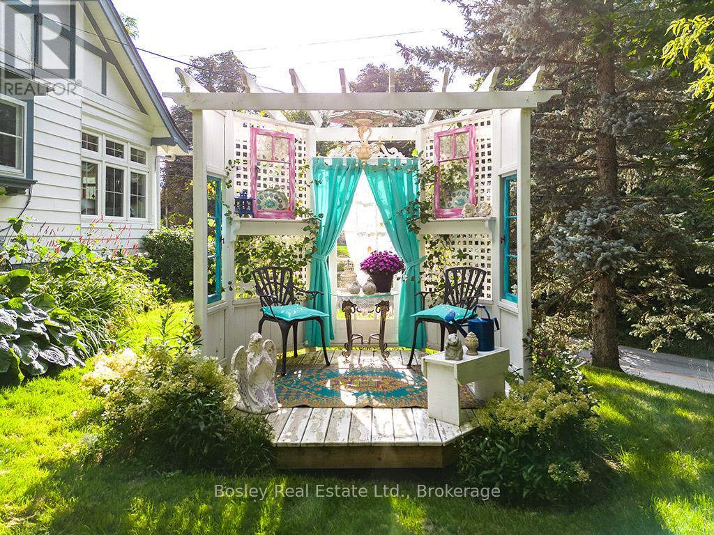 103 Brook Street, Blue Mountains, Ontario