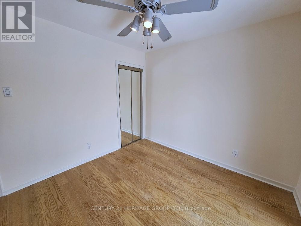 63 Marathon Crescent, Toronto (newtonbrook West), Ontario