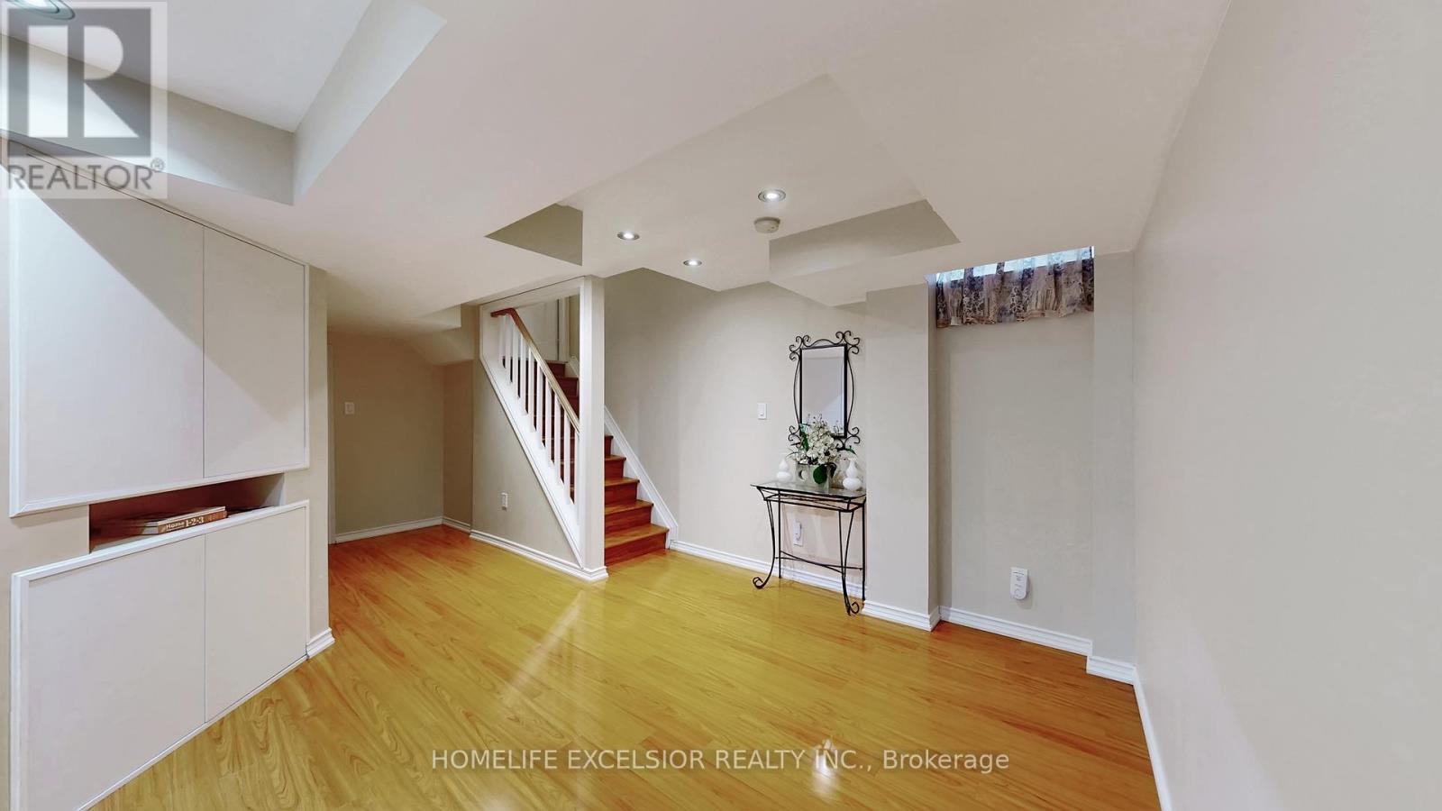 2 Wellsprings Drive, Brampton (madoc), Ontario