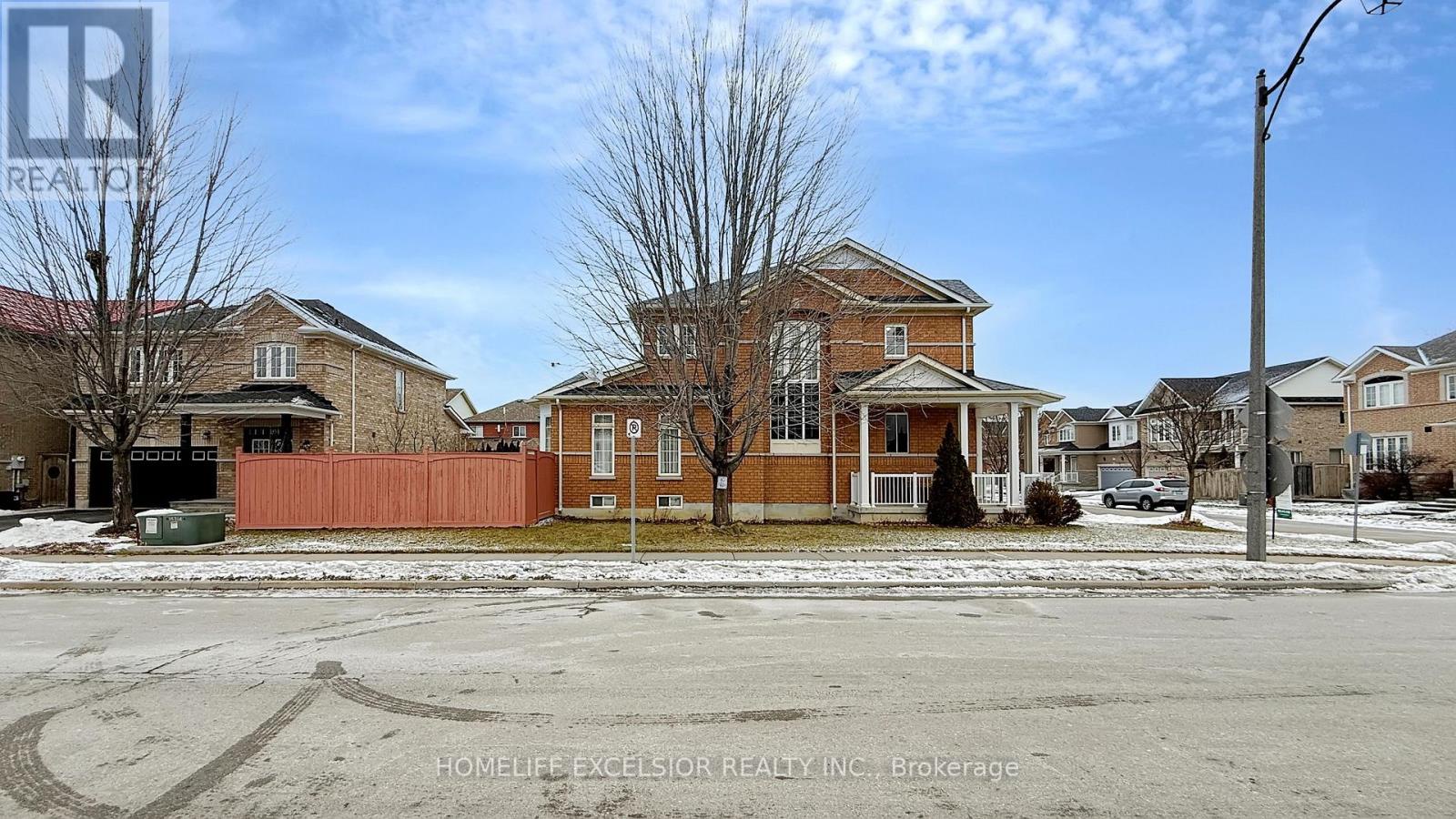 2 Wellsprings Drive, Brampton (madoc), Ontario