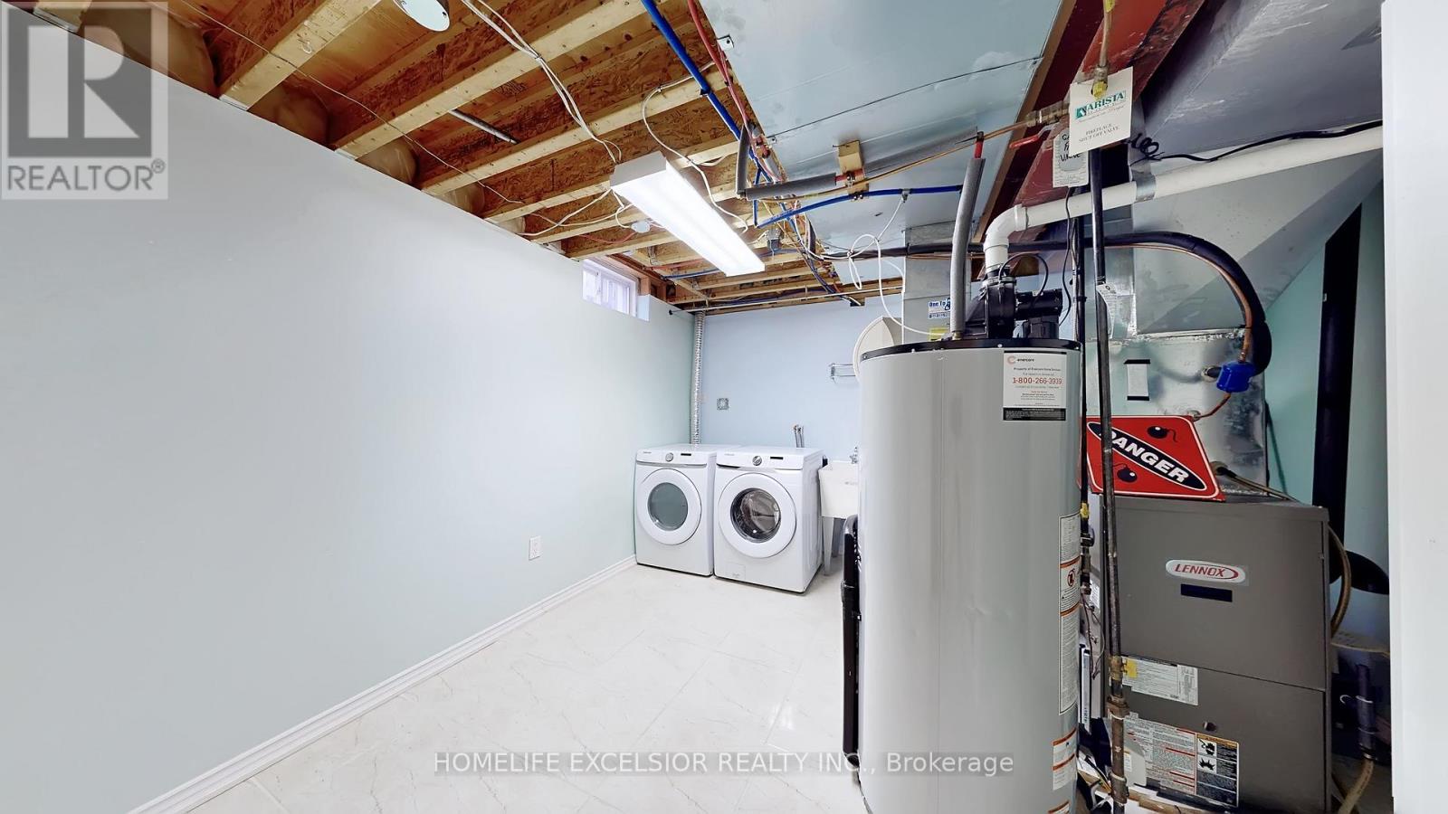 2 Wellsprings Drive, Brampton (madoc), Ontario