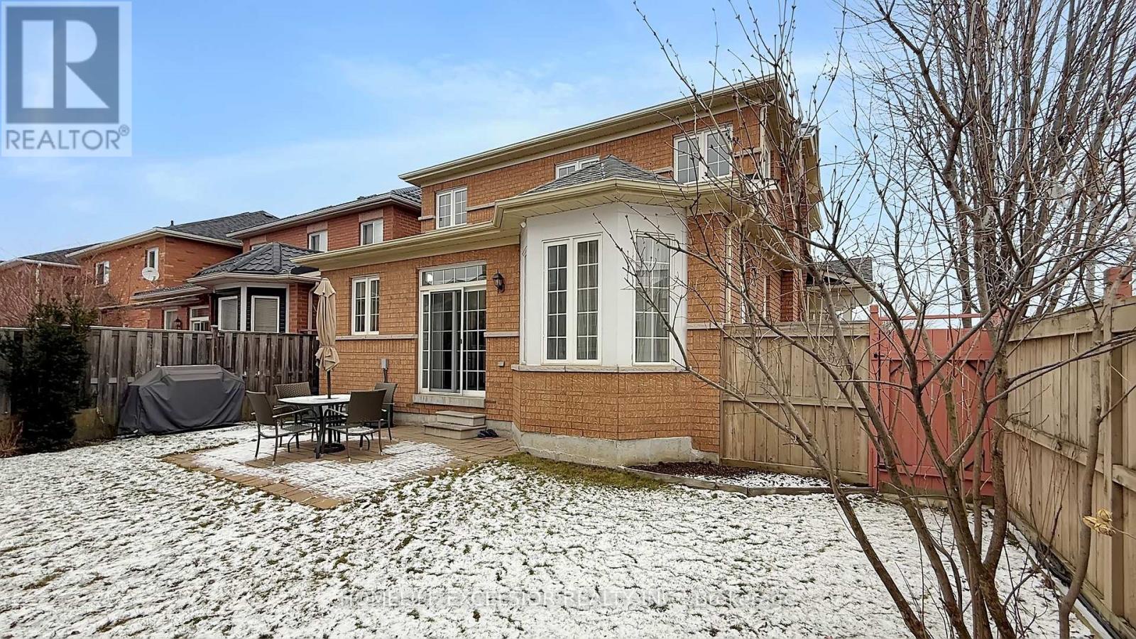 2 Wellsprings Drive, Brampton (madoc), Ontario