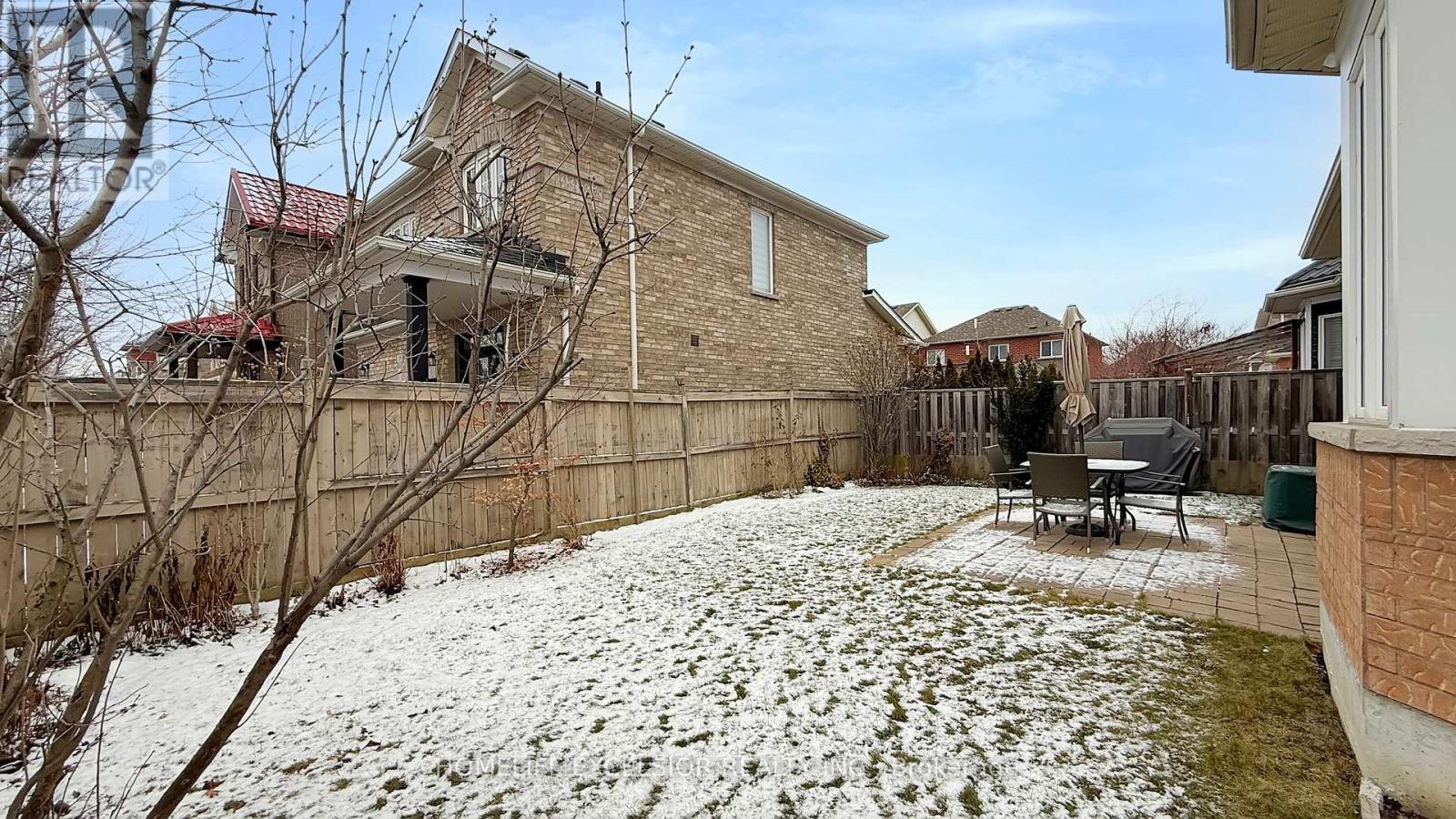 2 Wellsprings Drive, Brampton (madoc), Ontario