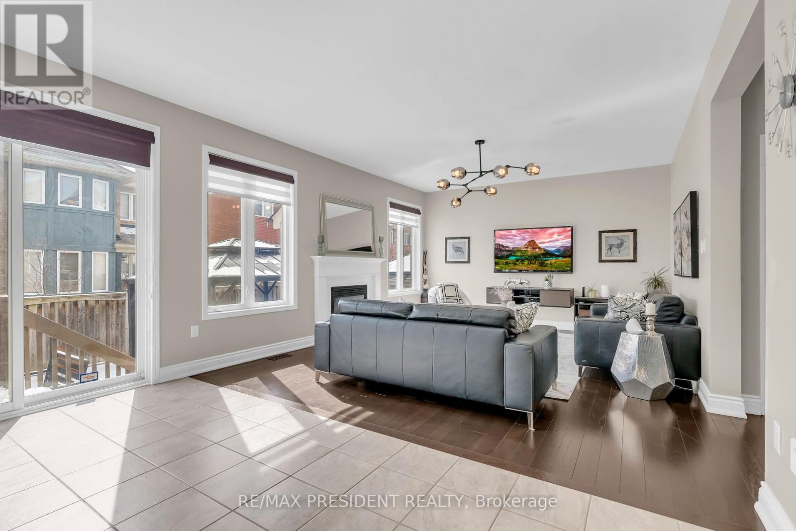 306 Pringle Avenue, Milton (sc Scott), Ontario