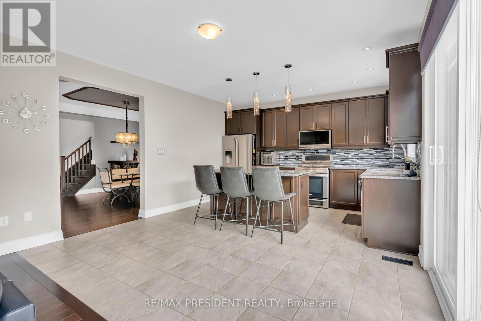 306 Pringle Avenue, Milton (sc Scott), Ontario