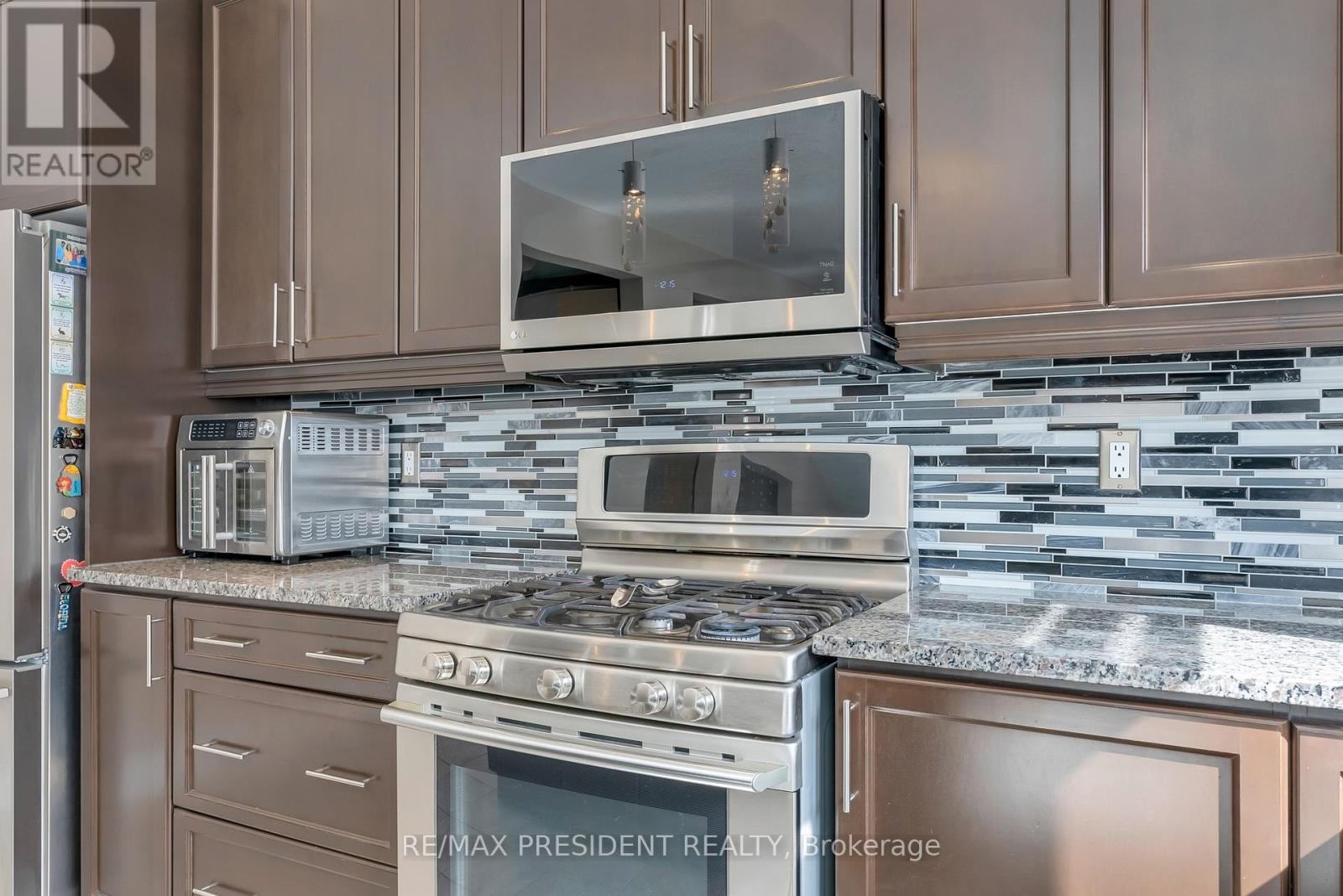 306 Pringle Avenue, Milton (sc Scott), Ontario