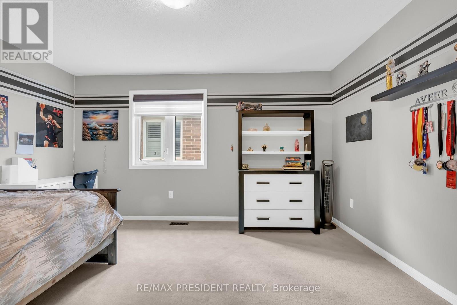 306 Pringle Avenue, Milton (sc Scott), Ontario