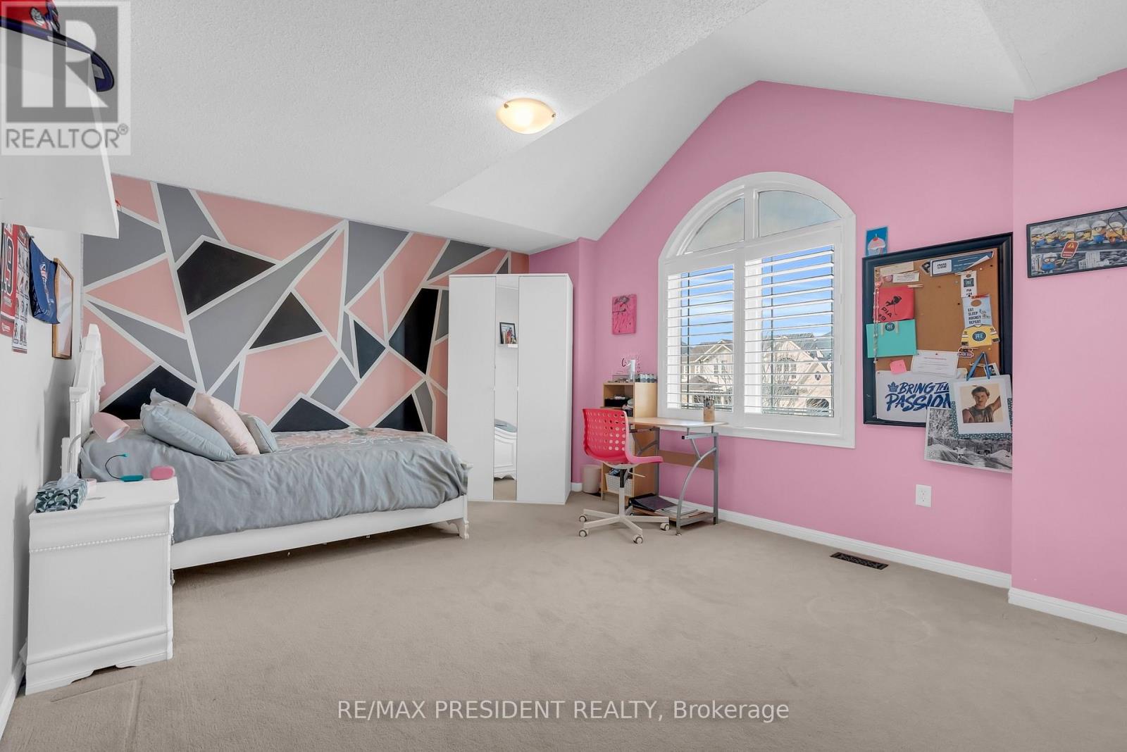 306 Pringle Avenue, Milton (sc Scott), Ontario