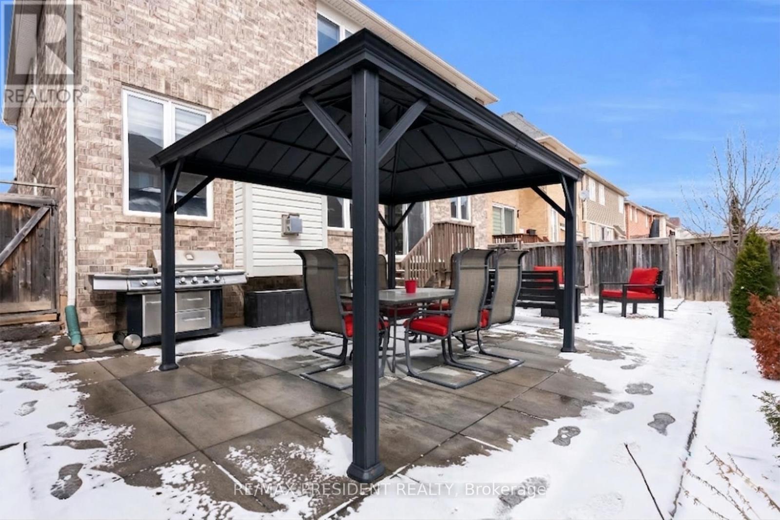 306 Pringle Avenue, Milton (sc Scott), Ontario