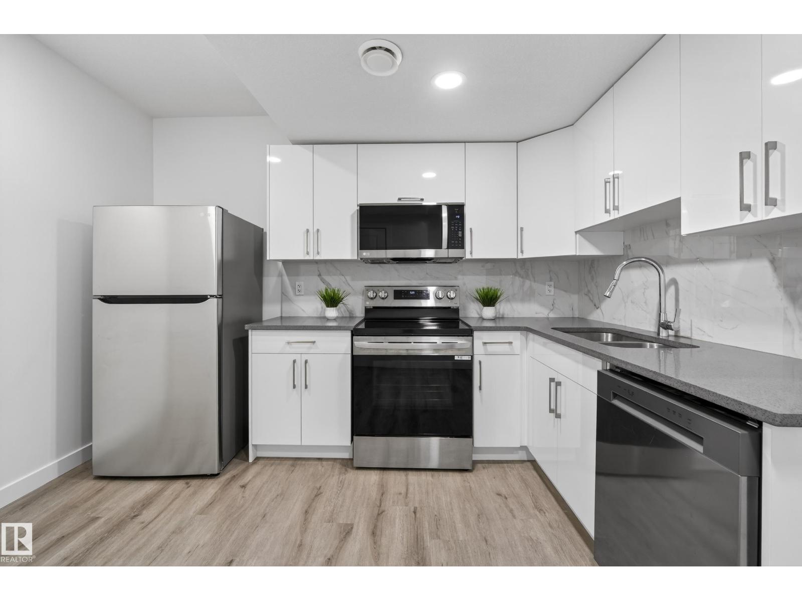 3224 160 St Sw, Edmonton, Alberta