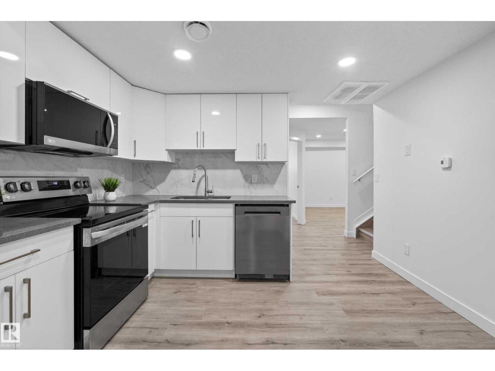 3224 160 St Sw, Edmonton, Alberta