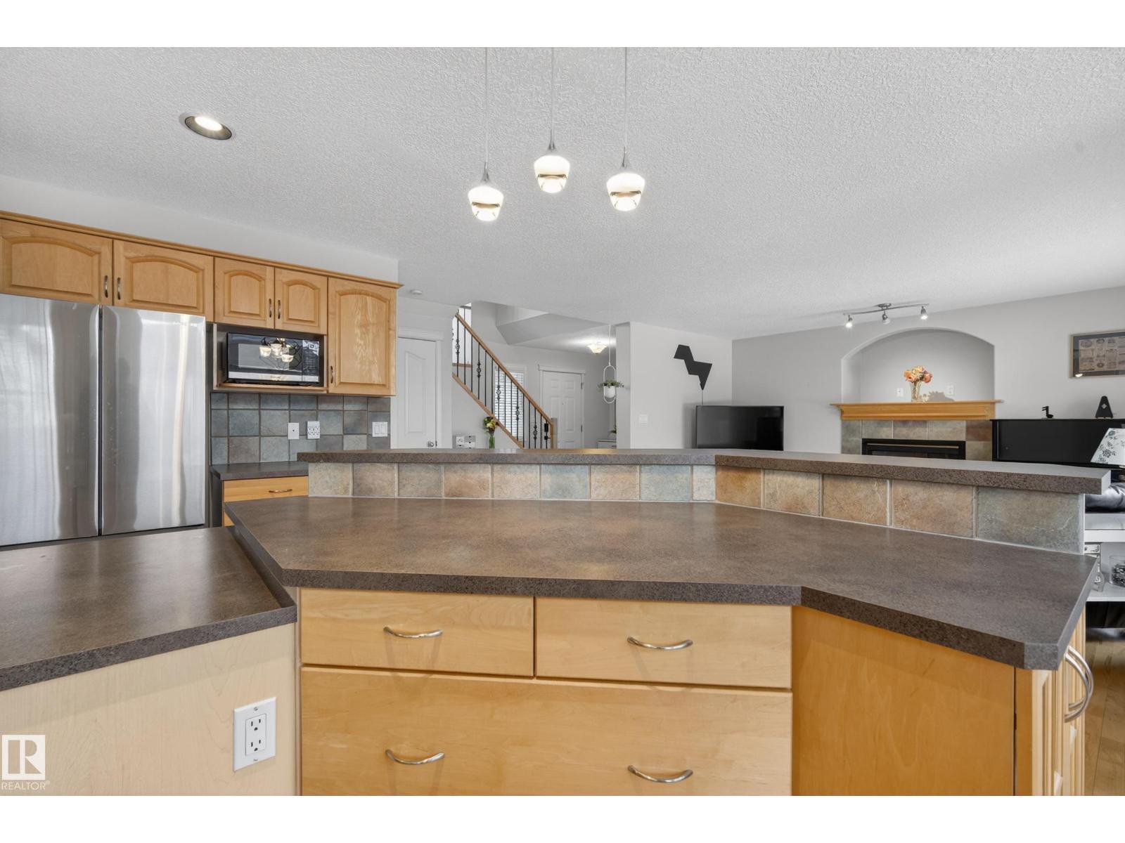 1119 Rutherford Cl Sw, Edmonton, Alberta