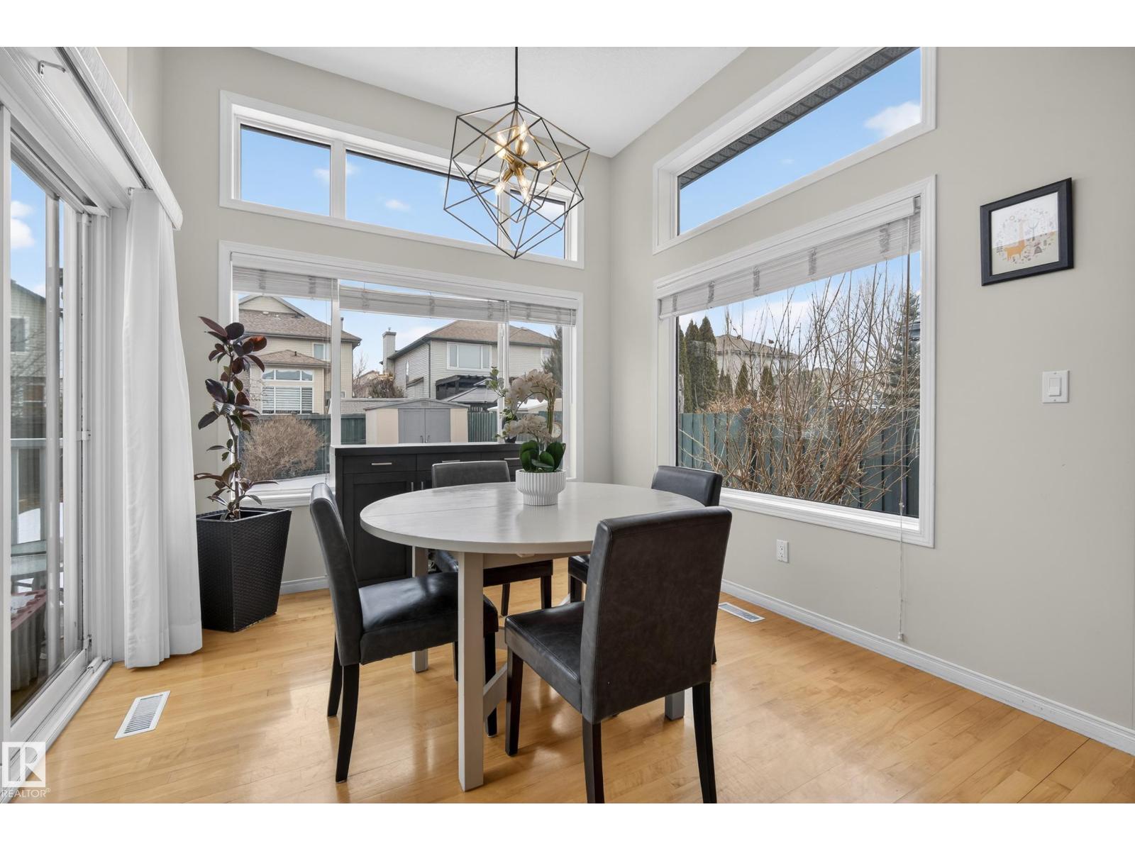 1119 Rutherford Cl Sw, Edmonton, Alberta