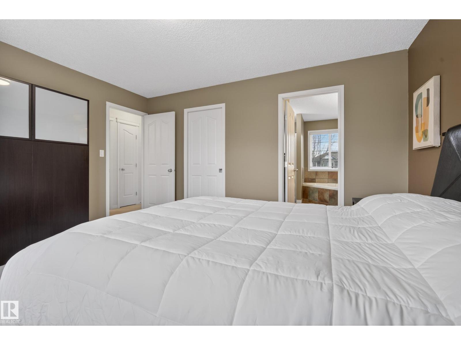 1119 Rutherford Cl Sw, Edmonton, Alberta