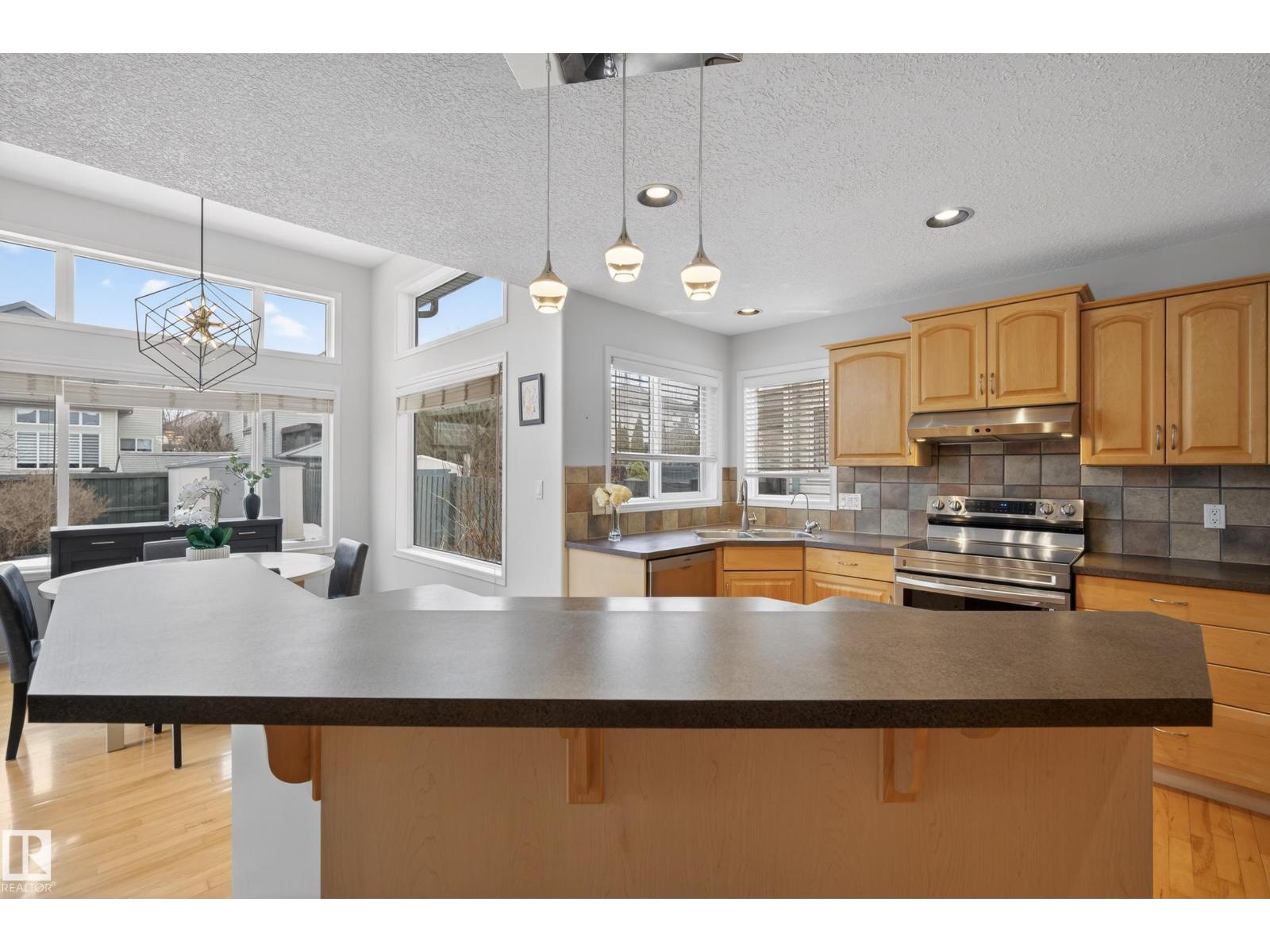 1119 Rutherford Cl Sw, Edmonton, Alberta