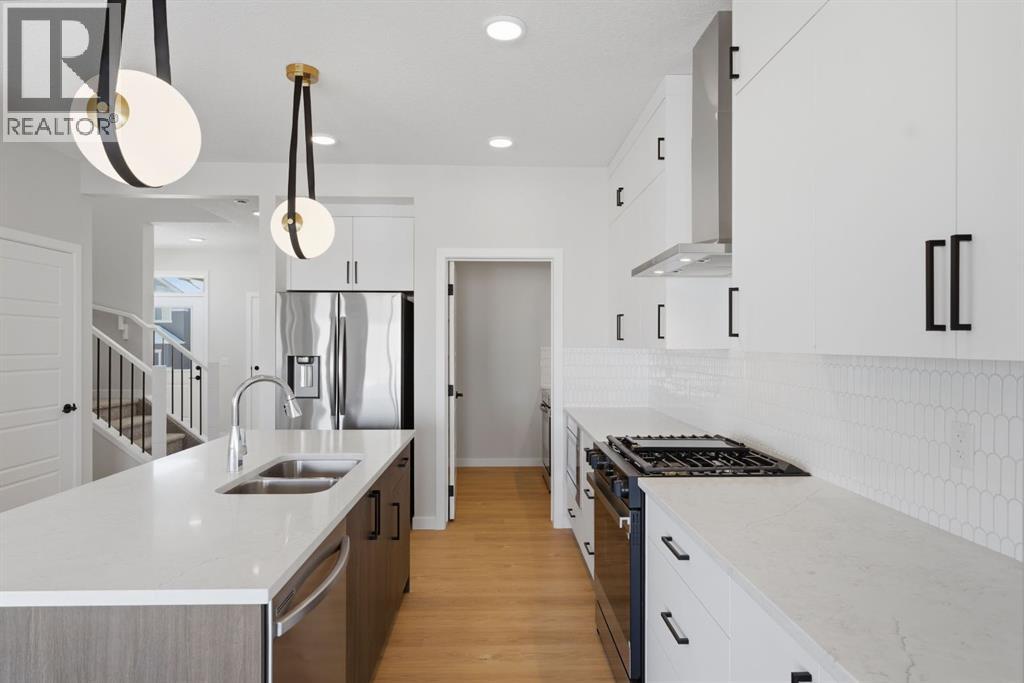 84 Lewiston View Ne, Calgary, Alberta