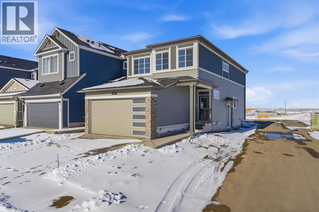 84 Lewiston View Ne, Calgary, Alberta