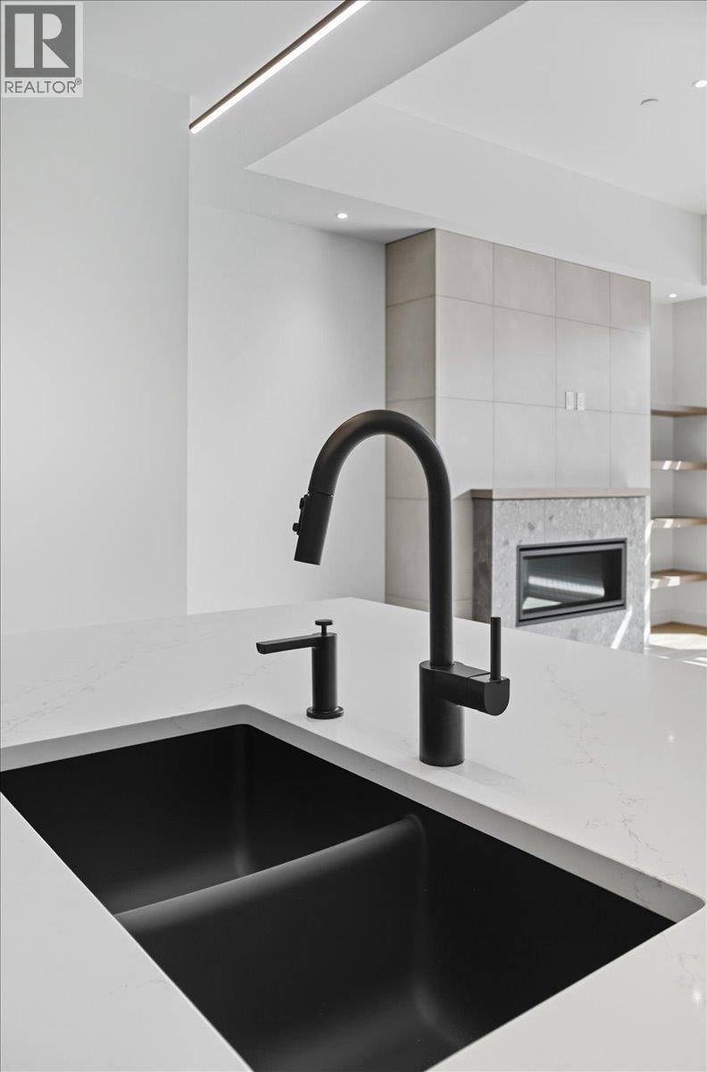 266 Baker Street Unit# 17, Nelson, British Columbia