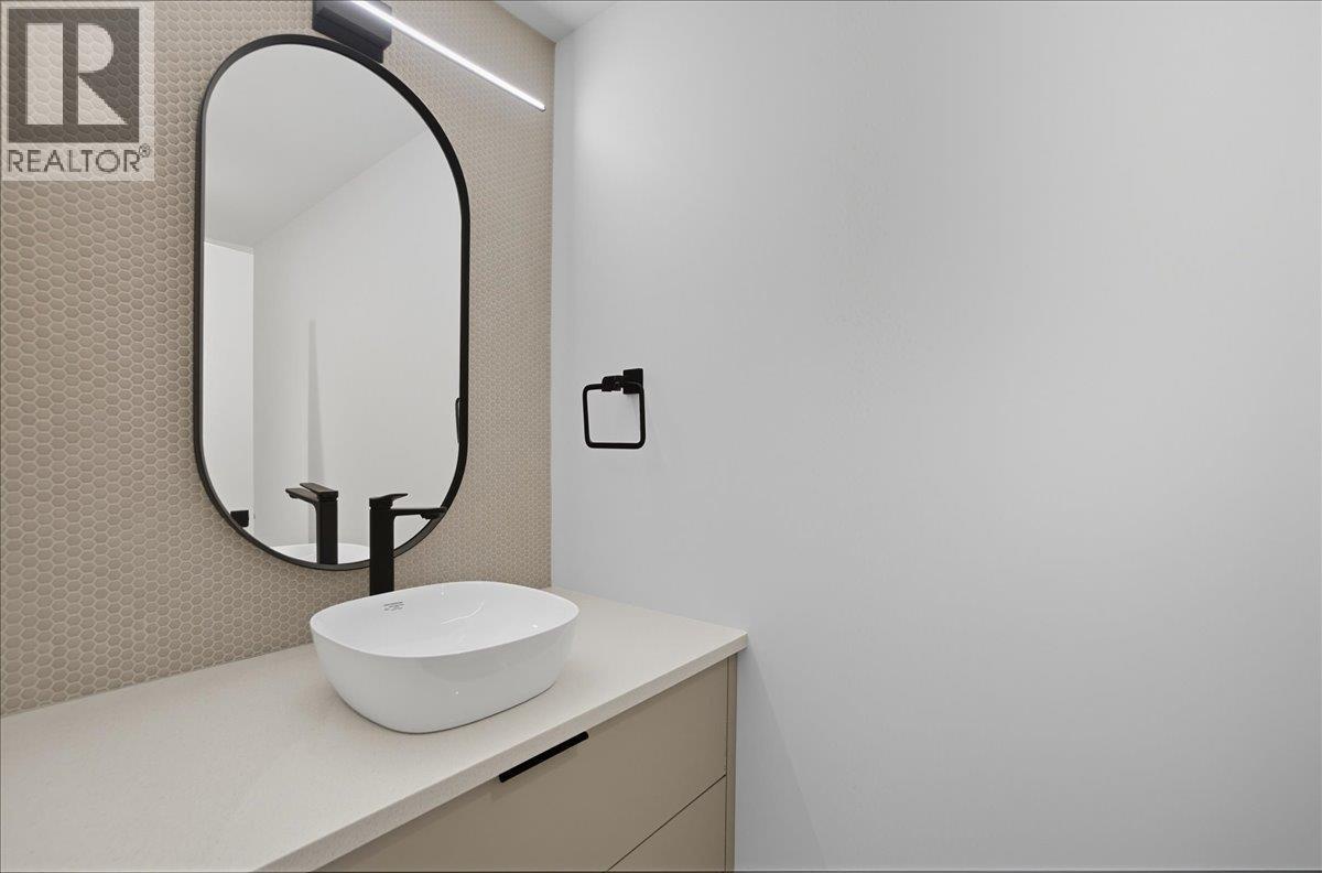 266 Baker Street Unit# 17, Nelson, British Columbia