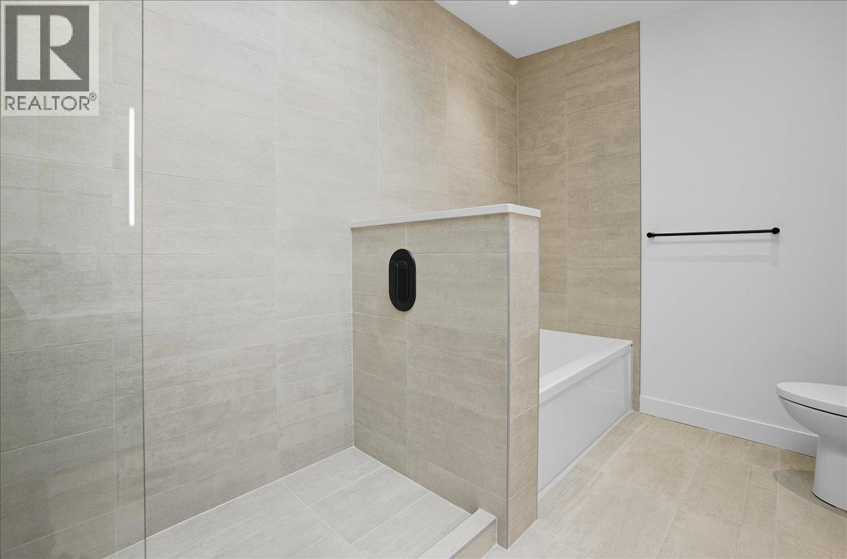 266 Baker Street Unit# 17, Nelson, British Columbia