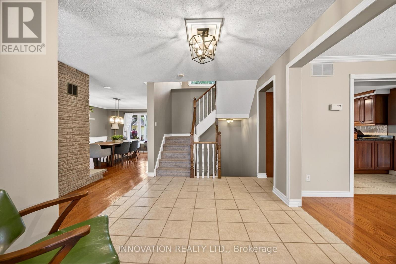 5558 South Island Park Drive, Ottawa, Ontario