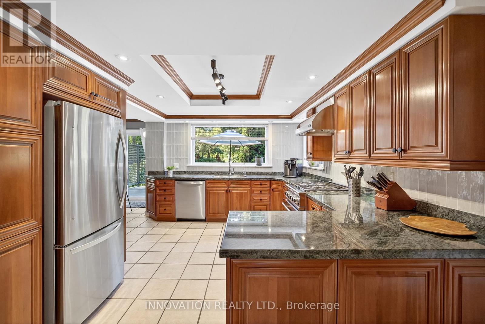 5558 South Island Park Drive, Ottawa, Ontario