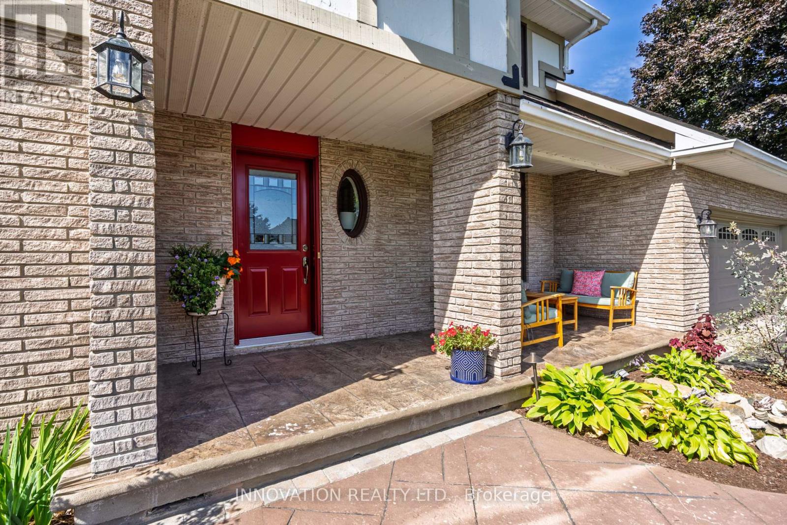 5558 South Island Park Drive, Ottawa, Ontario