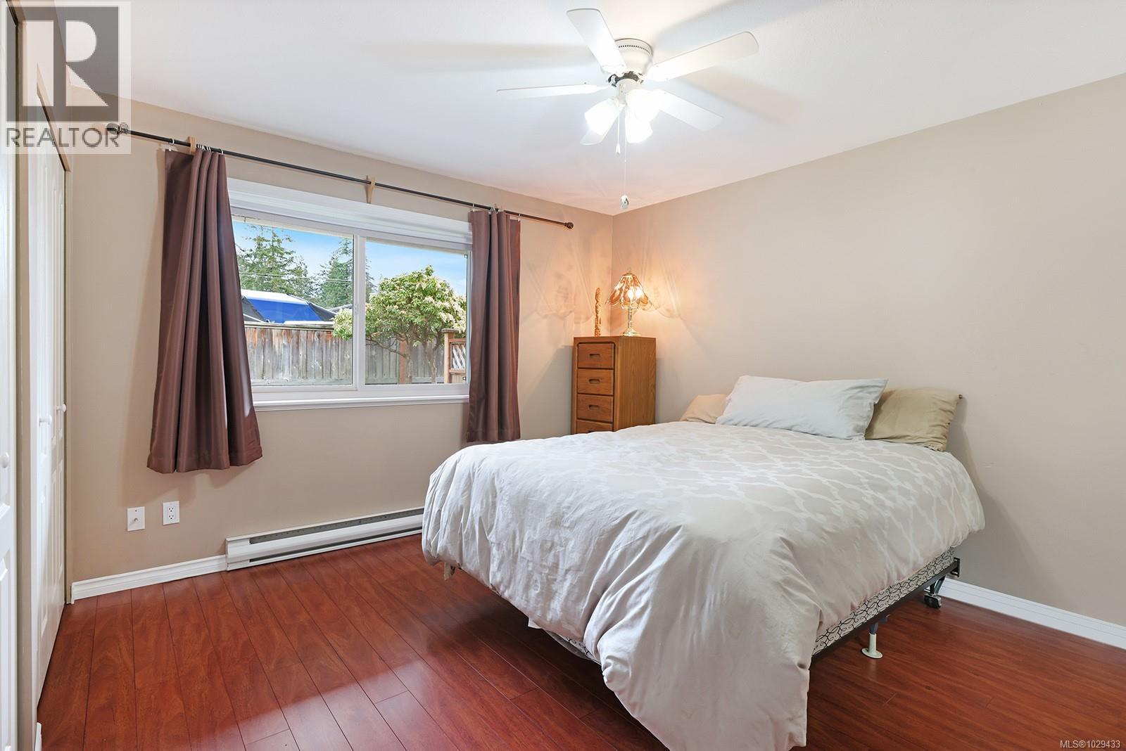 15 2030 Robb Ave, Comox, British Columbia