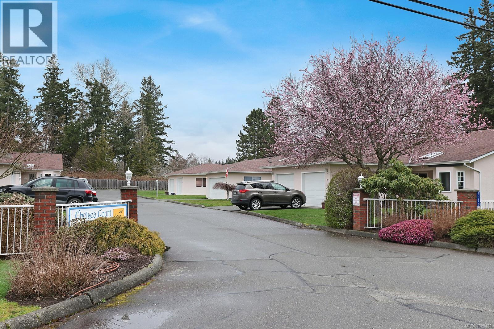 15 2030 Robb Ave, Comox, British Columbia