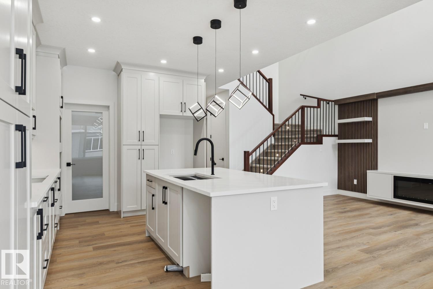 3529 42 Av, Beaumont, Alberta