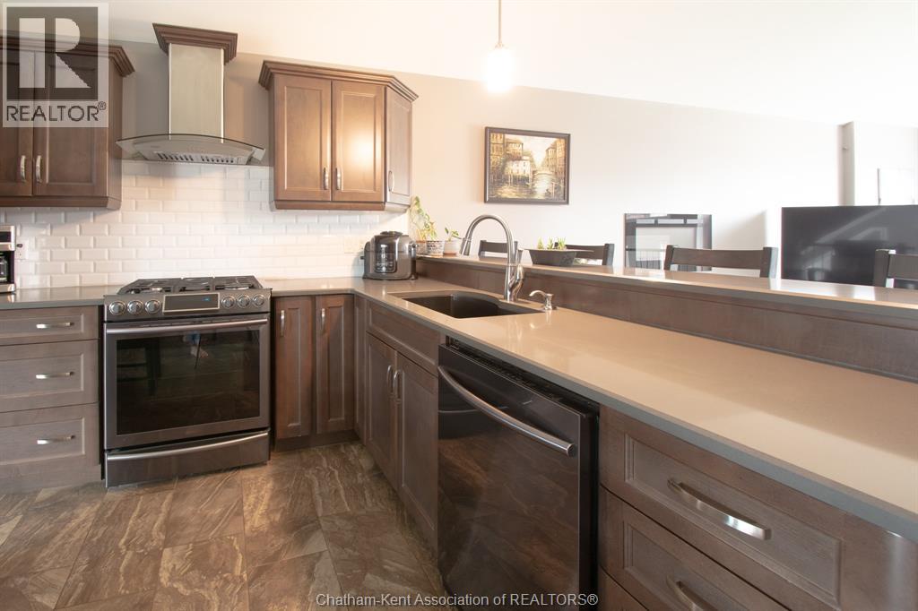 64 Valencia Drive, Chatham, Ontario