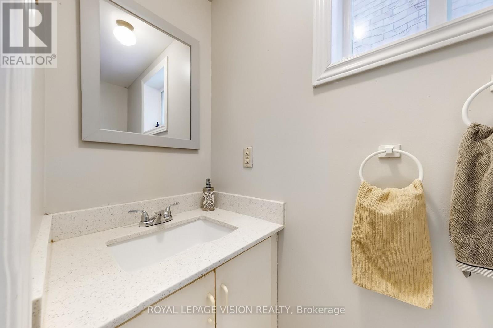 1855 Ashford Drive, Pickering (village East), Ontario