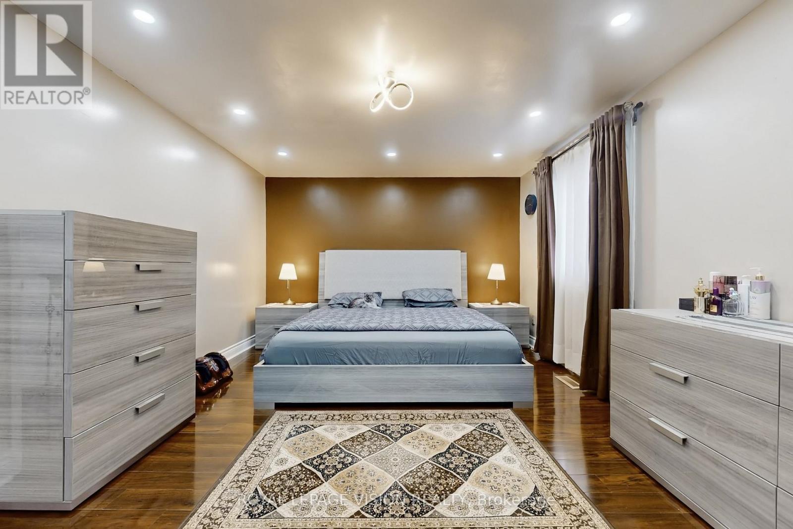 1855 Ashford Drive, Pickering (village East), Ontario