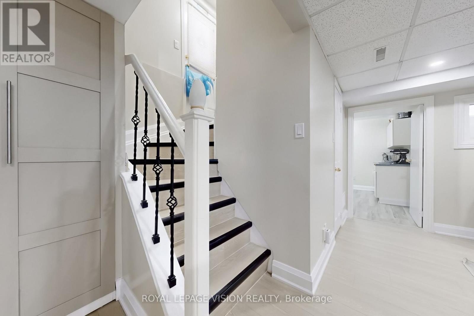 1855 Ashford Drive, Pickering (village East), Ontario