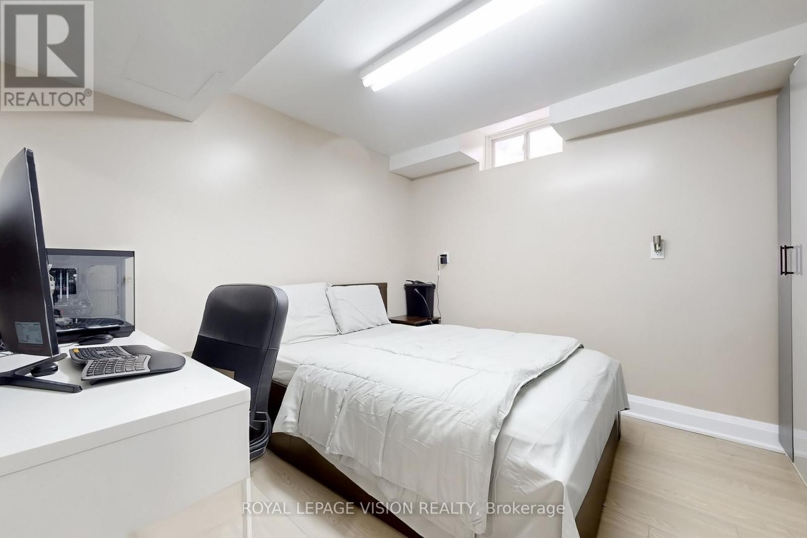 1855 Ashford Drive, Pickering (village East), Ontario