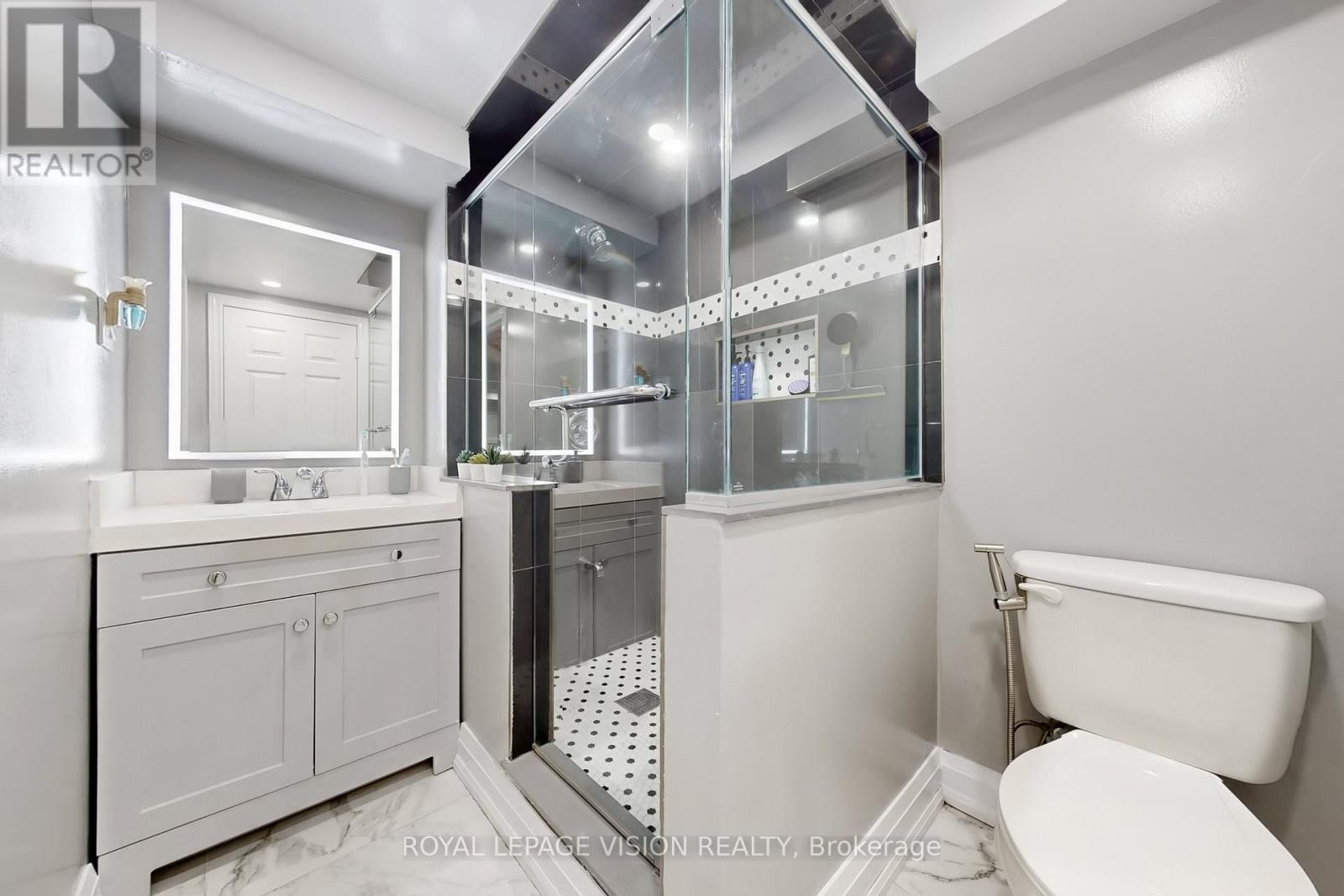 1855 Ashford Drive, Pickering (village East), Ontario