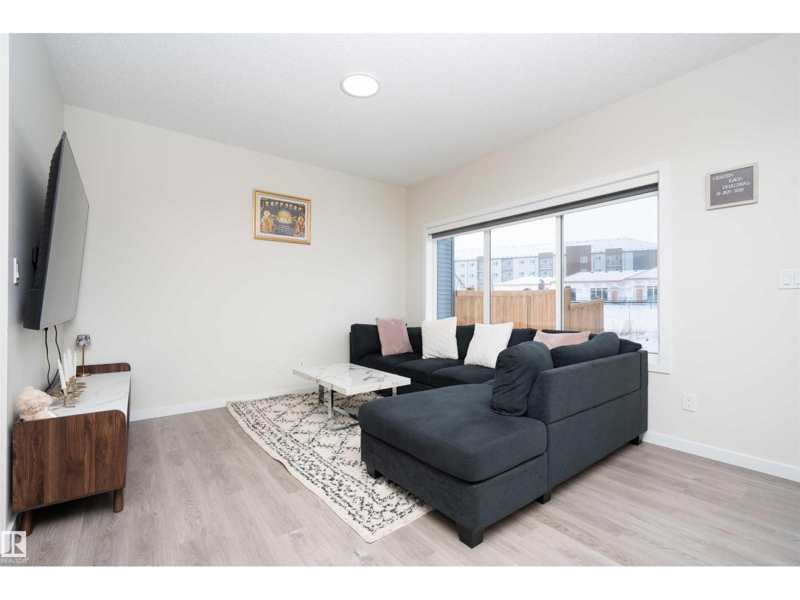 1487 Plum Circle Ci Sw, Edmonton, Alberta