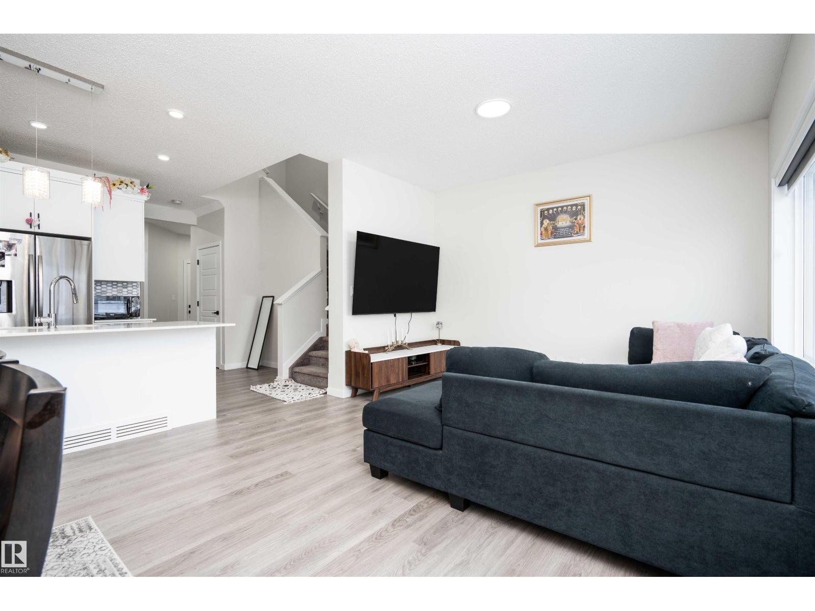 1487 Plum Circle Ci Sw, Edmonton, Alberta